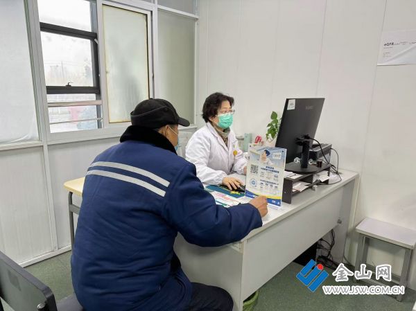 泛亚电竞网址江苏镇江：医疗资源下沉 健康服务到家(图3)