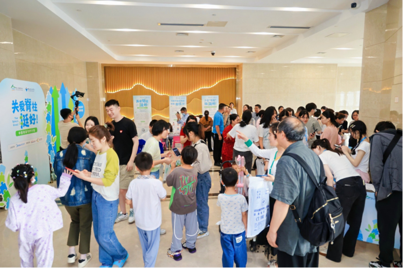 美的医疗：科技普惠守护健泛亚电竞网址康中国(图2)