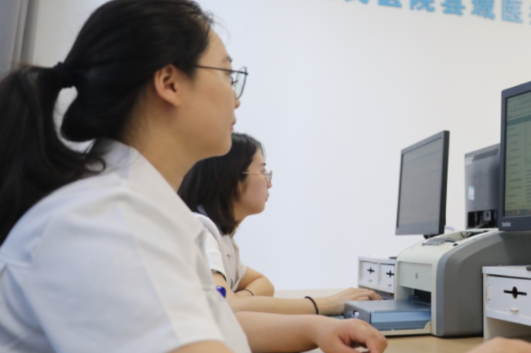 泛亚电竞邹平市大力推行“互联网+医疗健康”服务(图2)