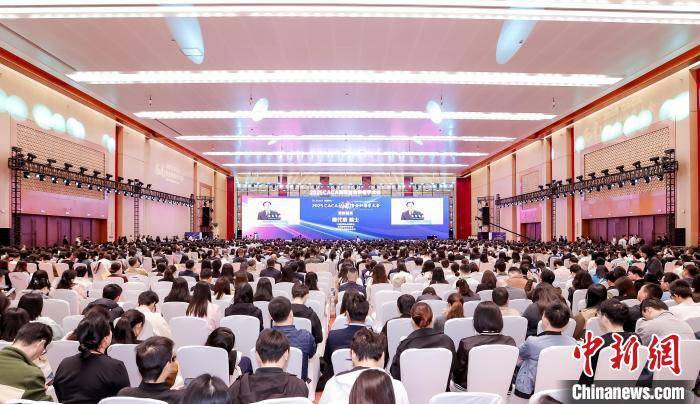 泛亚电竞平台西南整合肿瘤学大会彰显中国肿瘤医疗“出海”优势