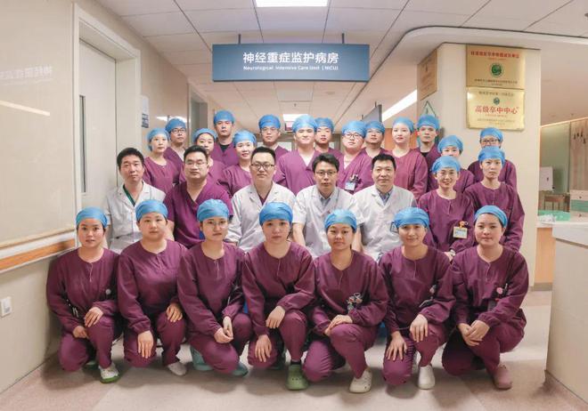 泛亚电竞官网领跑皖北 神经外科重症护理引入“可视化鼻肠管”新技术(图4)